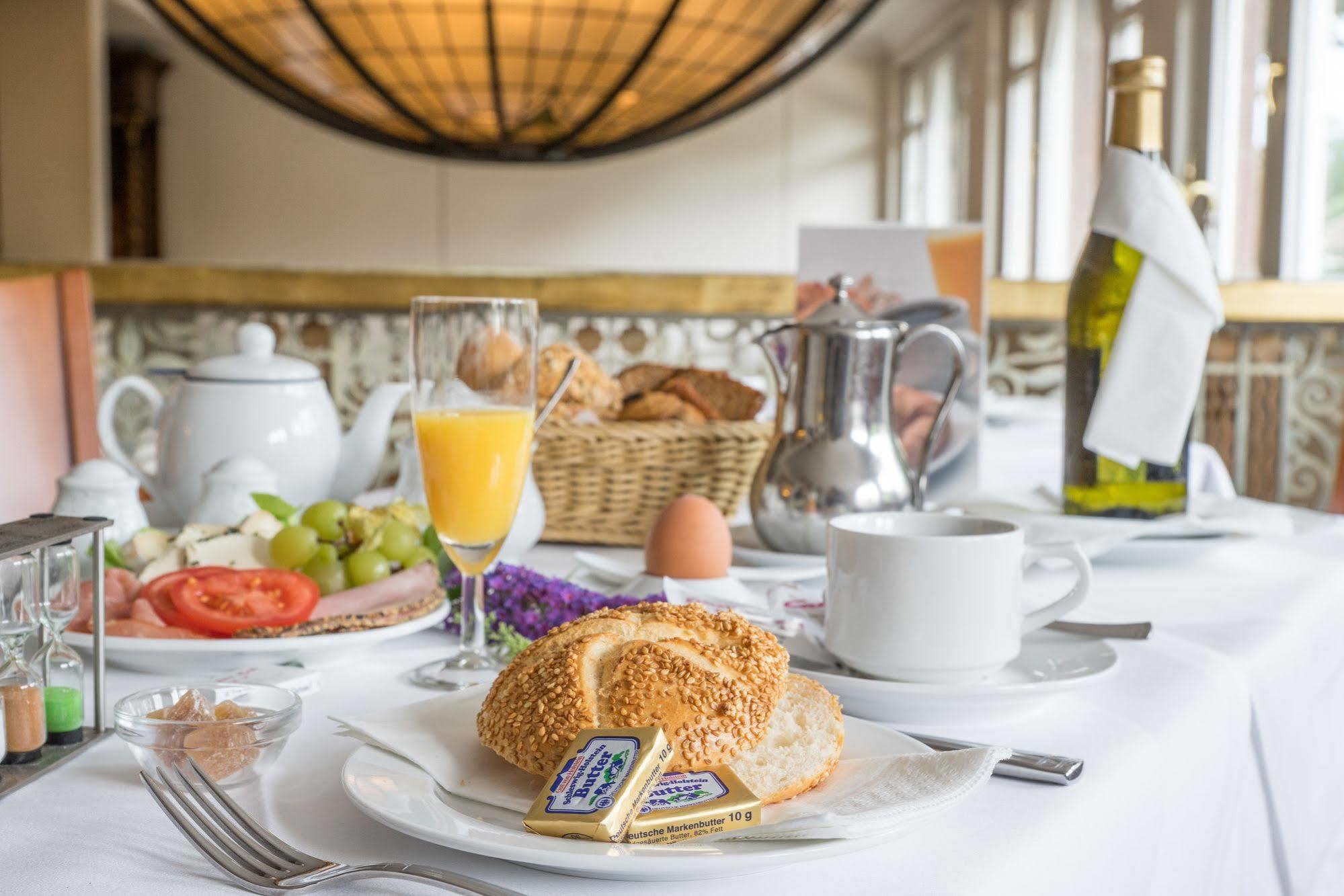 Holsteiner Hof - Timmendorfer Hotel